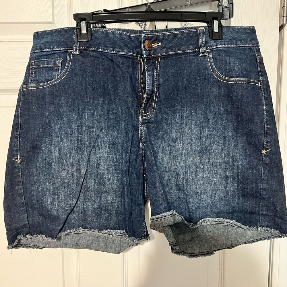 GUC Lane Bryant shorts size 18
